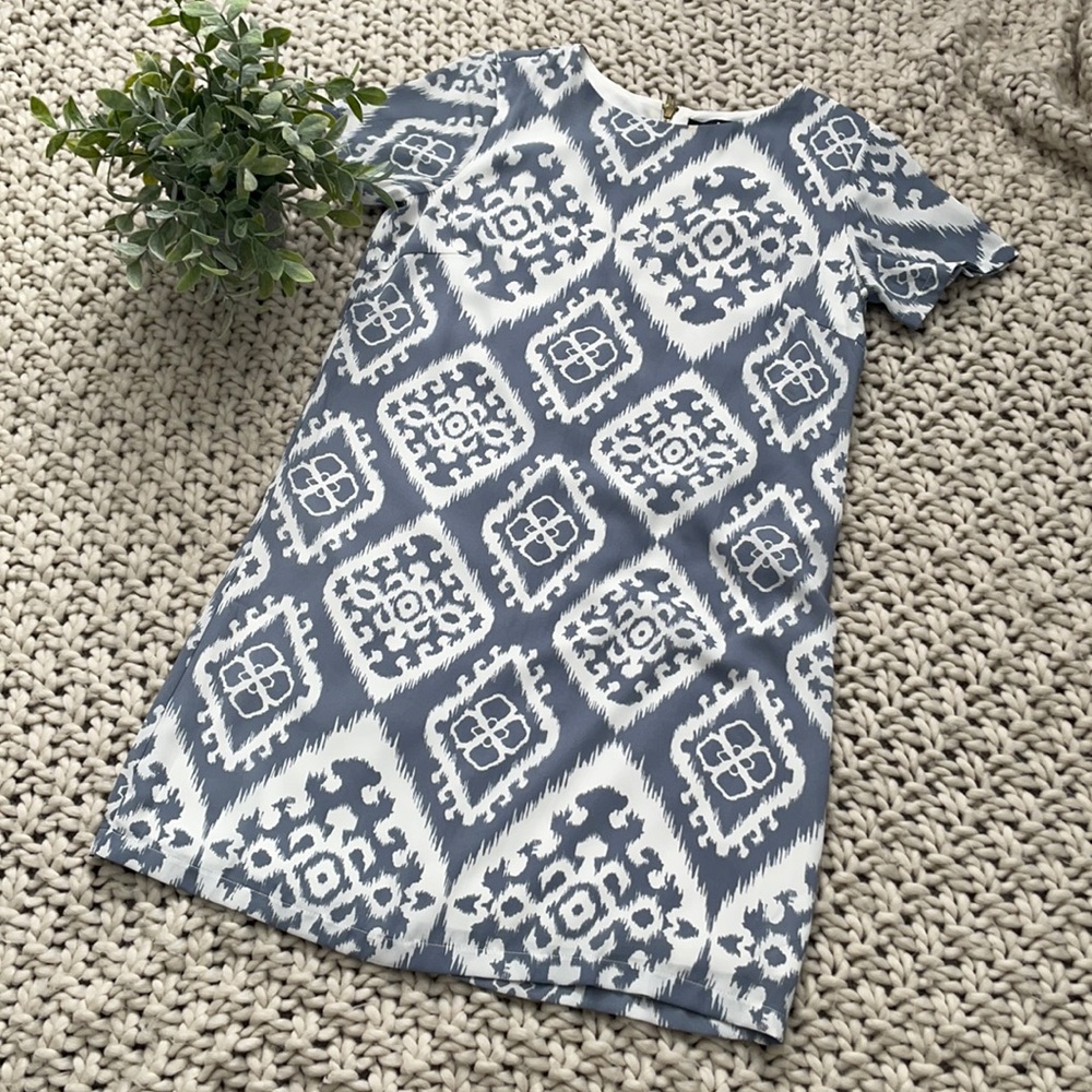 Lulus Give Me a Print Grey Shift Dress